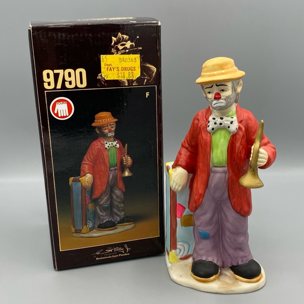 Emmett Kelly Clown Figurine Flambro 9790F Holding Horn Trunk 7 Inch Original Box